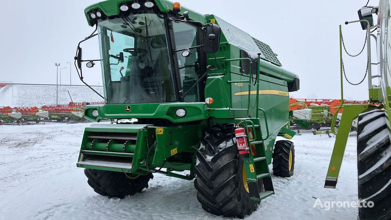 зерноуборочный комбайн John Deere W330